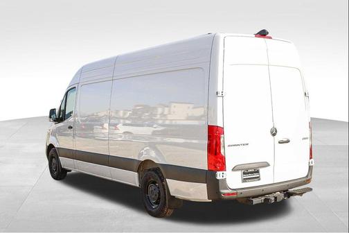 2025 Mercedes-Benz Sprinter 2500 High Roof
