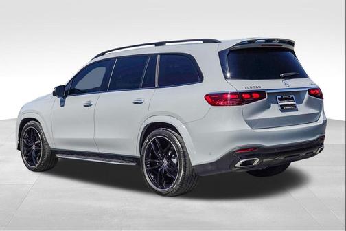 Alpine 2025 Mercedes-Benz GLS 580 4MATIC