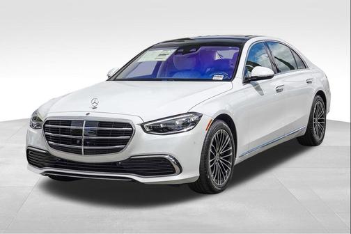 Moonlight White 2026 Mercedes-Benz S-Class S 580e 4MATIC