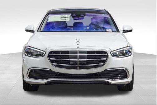 Moonlight White 2026 Mercedes-Benz S-Class S 580e 4MATIC