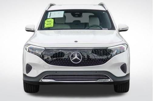 2024 Mercedes-Benz EQB 300 