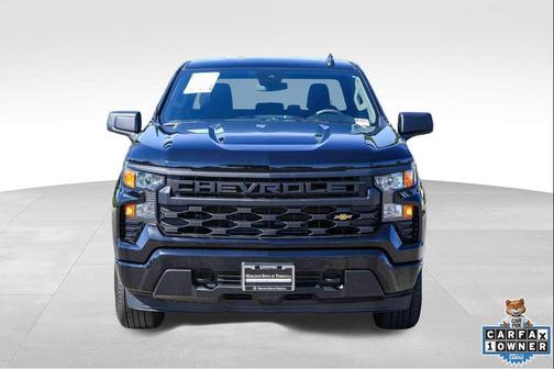 Black 2025 Chevrolet Silverado 1500 Custom
