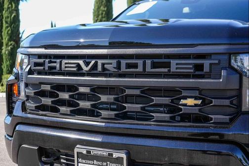 Black 2025 Chevrolet Silverado 1500 Custom