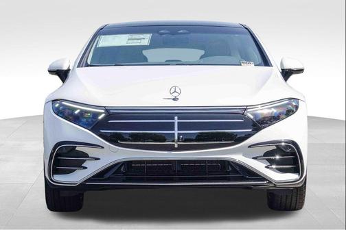 Polar White 2026 Mercedes-Benz EQS 450 4MATIC