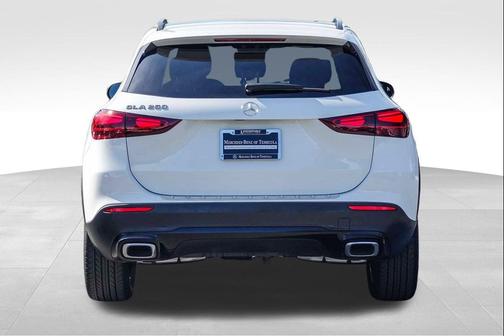 Polar White 2026 Mercedes-Benz GLA 250 4MATIC