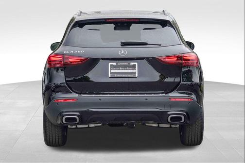 Black 2026 Mercedes-Benz GLA 250 4MATIC