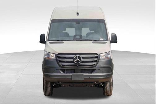 2026 Mercedes-Benz Sprinter 2500 Cargo 144 WB