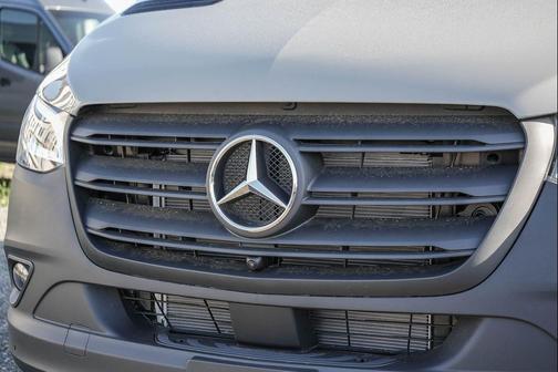 Stone Gray 2026 Mercedes-Benz Sprinter 2500 Cargo 170 WB