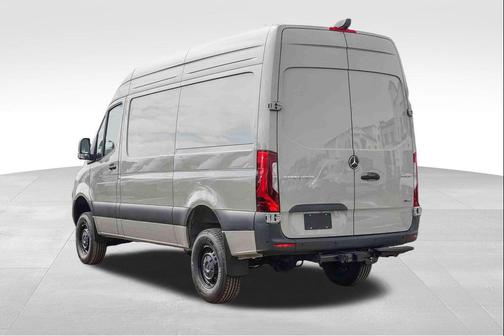 Stone Gray 2026 Mercedes-Benz Sprinter 2500 Cargo 144 WB
