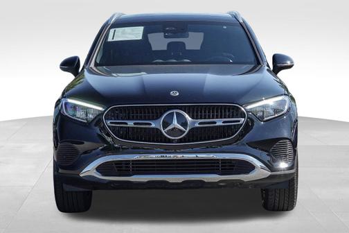 2025 Mercedes-Benz GLC 300 