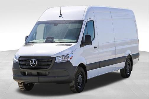 Arctic White 2025 Mercedes-Benz Sprinter 2500 High Roof
