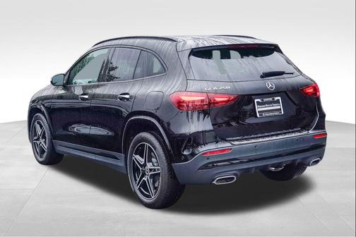 Black 2025 Mercedes-Benz GLA 250 4MATIC