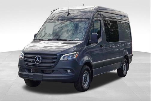 2025 Mercedes-Benz Sprinter 2500 Standard Roof