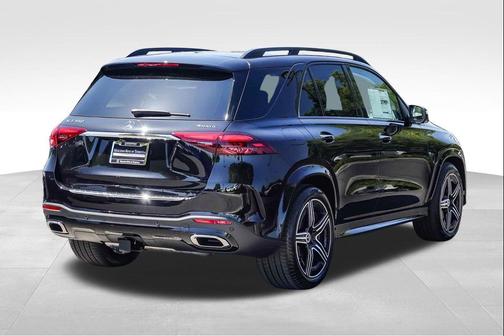 Obsidian Black 2026 Mercedes-Benz GLE 450 4MATIC