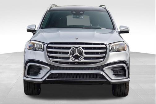 Cirrus Silver Metallic 2024 Mercedes-Benz GLS 450 4MATIC