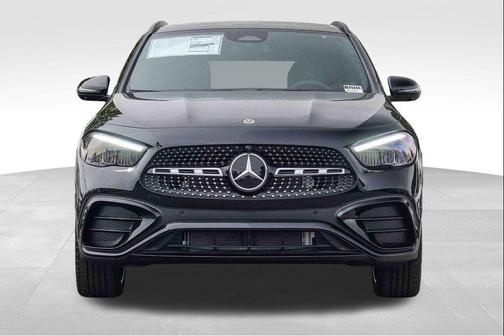 Cosmos Black 2026 Mercedes-Benz GLA 250 4MATIC