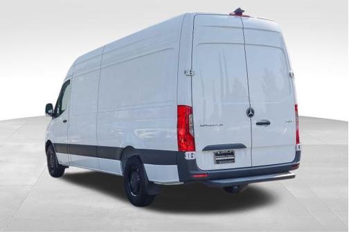 Arctic White 2025 Mercedes-Benz Sprinter 2500 High Roof