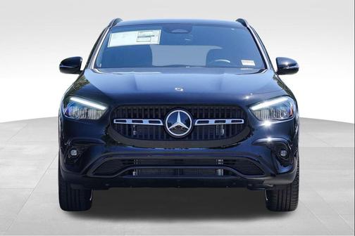 Cosmos Black 2026 Mercedes-Benz GLA 250 4MATIC
