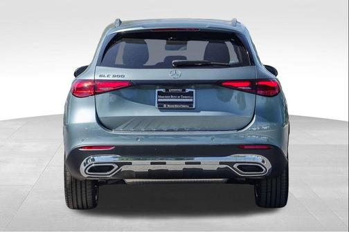 2026 Mercedes-Benz GLC 300 Base