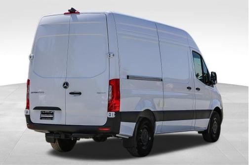 Arctic White 2025 Mercedes-Benz Sprinter 2500 Standard Roof