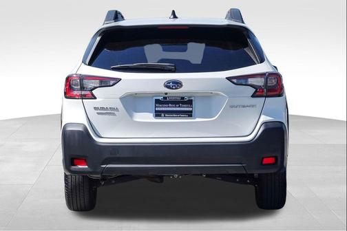 Crystal White Pearl 2024 Subaru Outback Premium