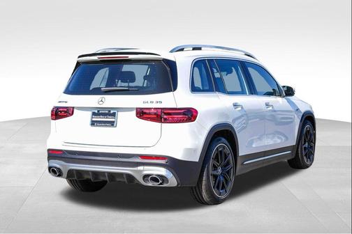 Polar White 2026 Mercedes-Benz AMG GLB 35 4MATIC