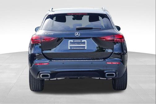 Black 2026 Mercedes-Benz GLA 250 4MATIC