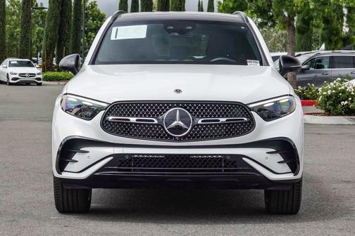 2023 Mercedes-Benz GLC 300
