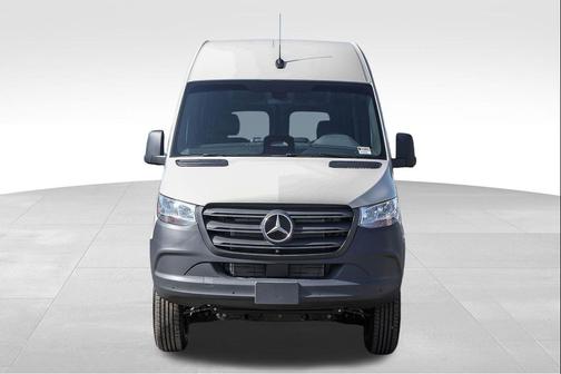 Pebble 2026 Mercedes-Benz Sprinter 2500 Cargo 144 WB
