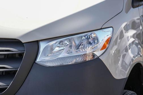 Pebble 2026 Mercedes-Benz Sprinter 2500 Cargo 144 WB