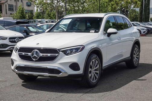 2023 Mercedes-Benz GLC 300 Base