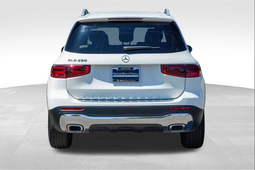 Polar White 2026 Mercedes-Benz GLB 250 Base