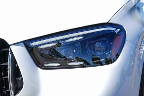 Moonlight White 2026 Mercedes-Benz AMG GLE 53 4MATIC+