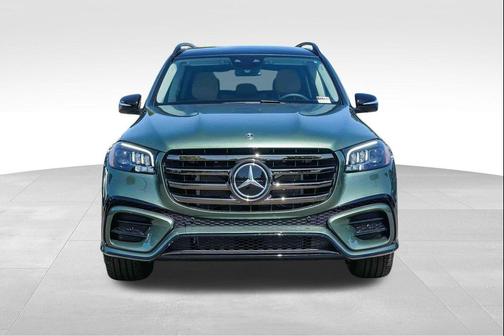 Ireland Mid Gre 2026 Mercedes-Benz GLS 450 4MATIC