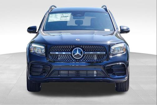 Cosmos Black 2026 Mercedes-Benz GLB 250 Base