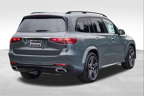 2026 Mercedes-Benz GLS 450 4MATIC