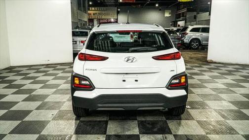2021 Hyundai KONA SE