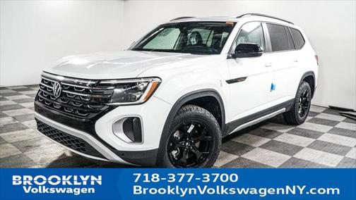 2025 Volkswagen Atlas 2.0T Peak Edition