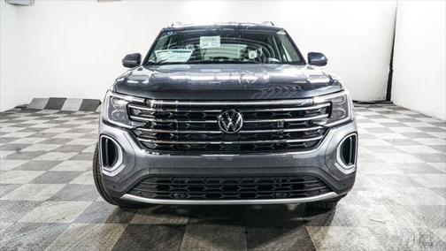 2025 Volkswagen Atlas 2.0T SE w/Technology 4MOTION