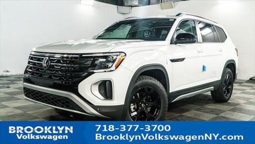 2025 Volkswagen Atlas 2.0T Peak Edition