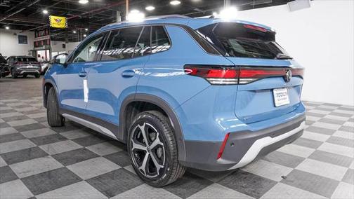 2025 Volkswagen Tiguan 2.0T SE 4MOTION