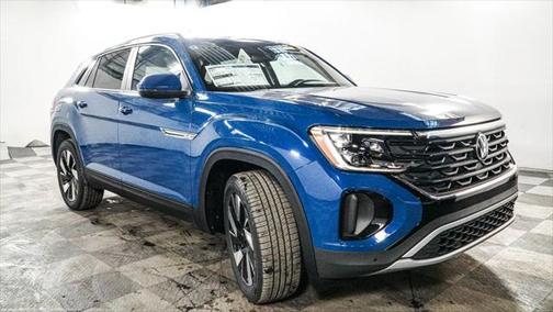 2025 Volkswagen Atlas Cross Sport 2.0T SE w/Technology 4MOTION
