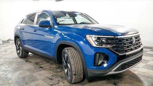 2025 Volkswagen Atlas Cross Sport 2.0T SE w/Technology 4MOTION