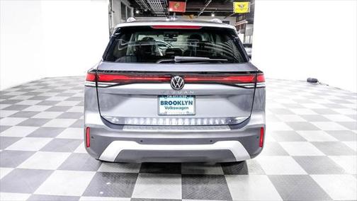 2025 Volkswagen Tiguan 2.0T SE 4MOTION