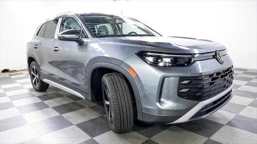 2025 Volkswagen Tiguan 2.0T SE 4MOTION