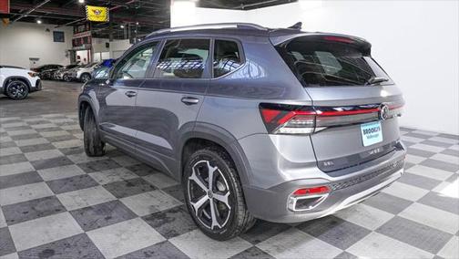 2025 Volkswagen Taos 1.5T SEL