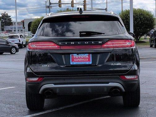 TUXEDO BLACK METALLIC 2015 Lincoln MKC Base