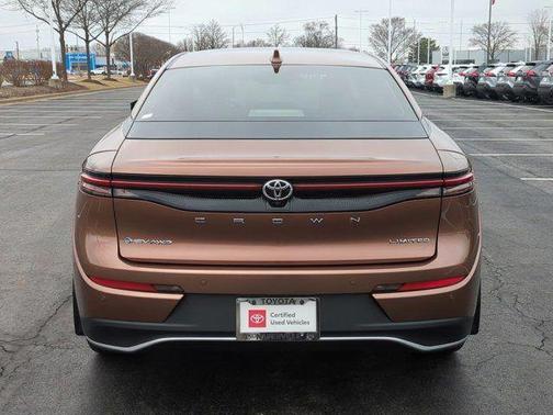 Bronze Age 2026 Toyota Crown Limited