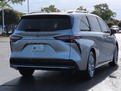 Celestial Silver Metallic 2024 Toyota Sienna Platinum