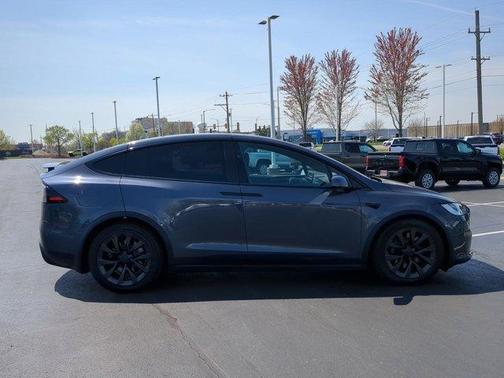 2022 Tesla Model X Dual Motor All-Wheel Drive
